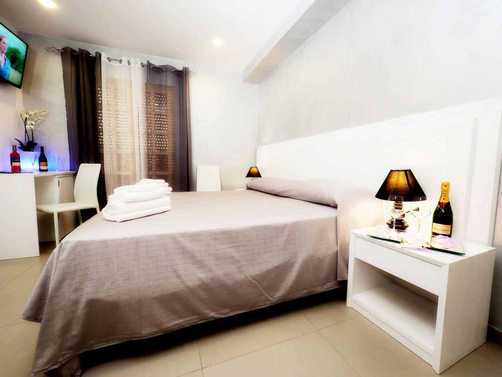 Residenza La Torre Bed and Breakfast Tropea Buitenkant foto