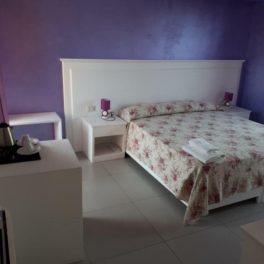 Residenza La Torre Bed and Breakfast Tropea Kamer foto